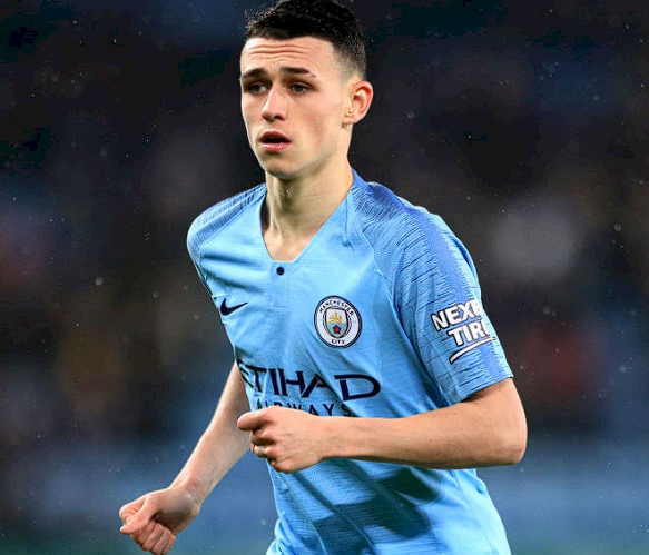 鲁尼评福登：杯赛决赛替补登场背后的困境与思索